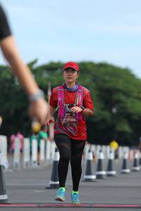 BIB: 0188
                            <button type="button" onclick="openModal(5247204)" class="btn btn-primary btn-sm float-right btn-popup" data-toggle="modal" data-target=".modal-high-quality">
                        <i class="fas fa-shopping-cart"></i> Add to Cart
                    </button>
                                            <button type="button" onclick="isThisMe(5247204, true)" class="btn btn-success btn-sm float-right btn-popup btn-isme hidden" data-toggle="tooltip" data-placement="bottom" title="นี่คือรูปของคุณใช่ไหม คลิกที่นี่เพื่อเอาเข้าอัลบั้ม">
                        <i class="fas fa-plus"></i> Add to album
                    </button>
                    <button type="button" onclick="isThisMe(5247204, false)" class="btn btn-warning btn-sm float-right btn-popup btn-isnotme hidden">
                        <i class="fas fa-ban"></i> Remove from album
                    </button>